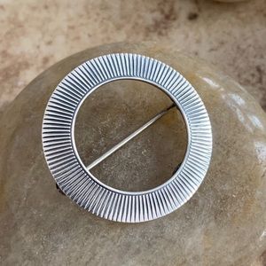 Vintage Sterling Silver Circular Pin Brooch